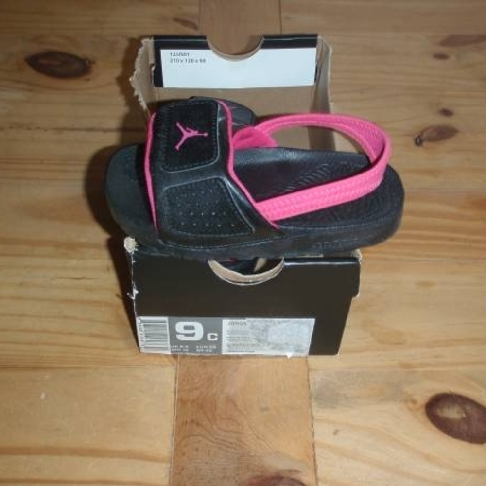 Brand New - Air Jordan Slides - Black & Pink - Size 9C